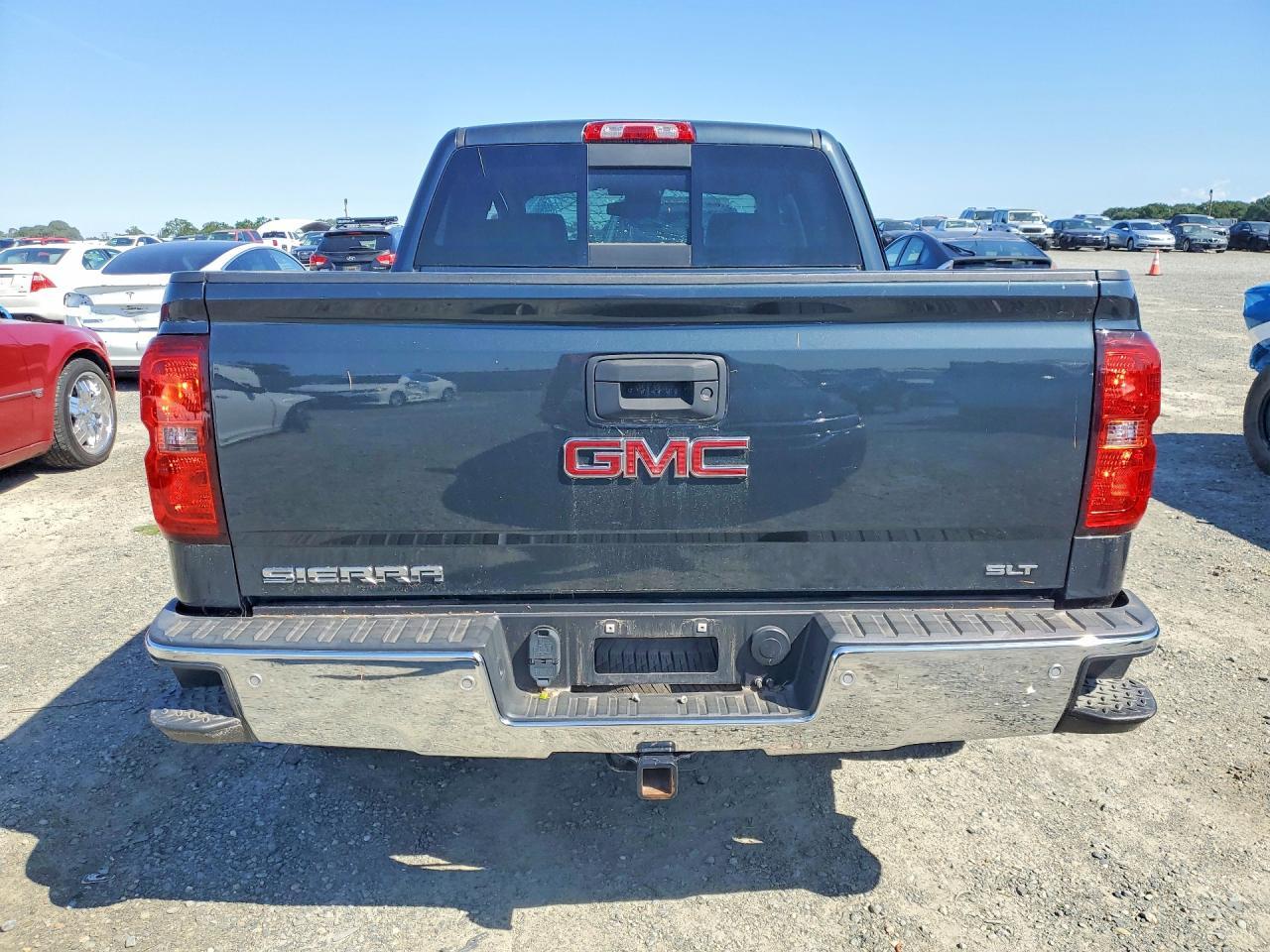 2018 GMC Sierra K1500 SLT