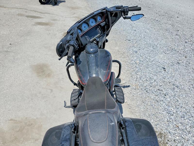 2017 Harley-Davidson Flhxs Street Glide Special