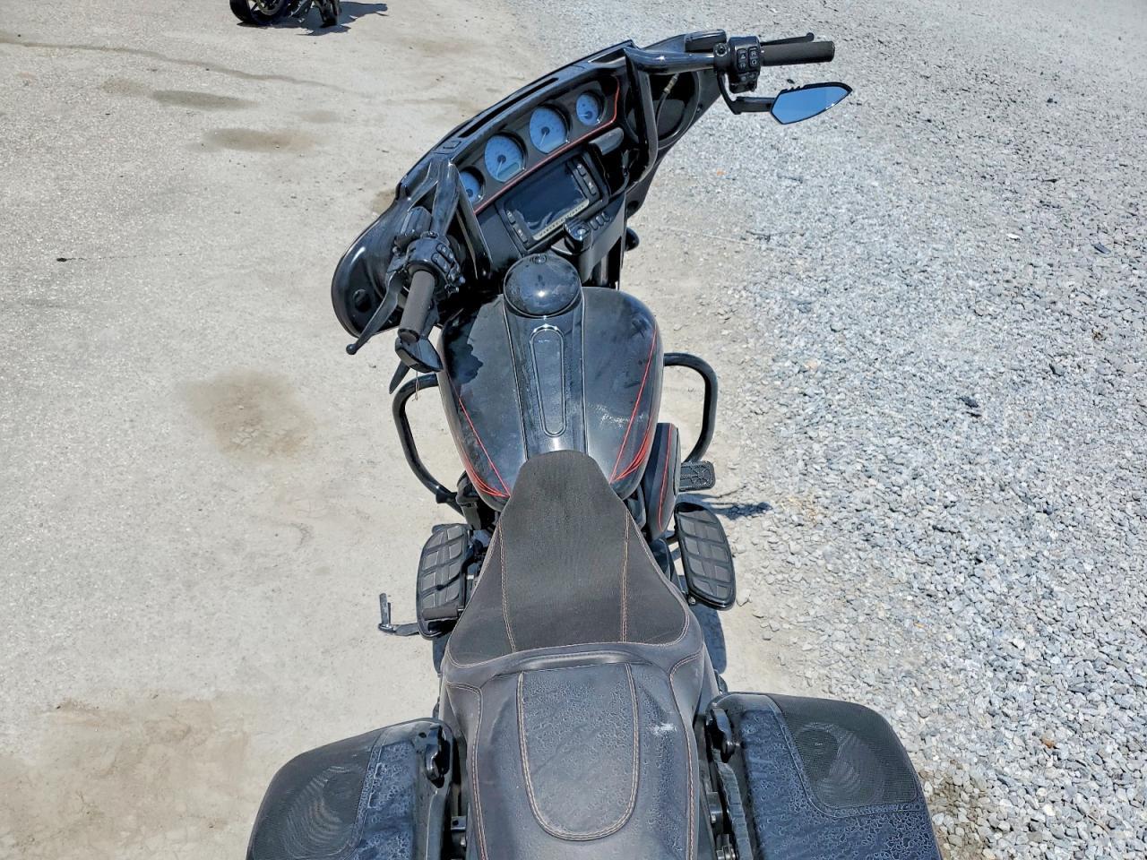 2017 Harley-Davidson Flhxs Street Glide Special