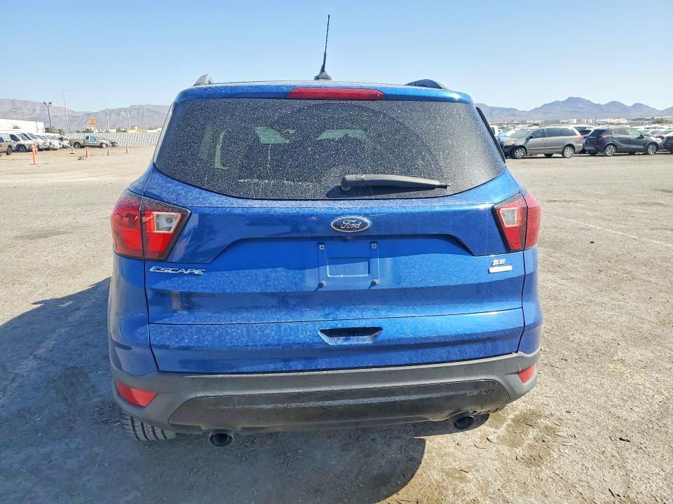 2019 Ford Escape se