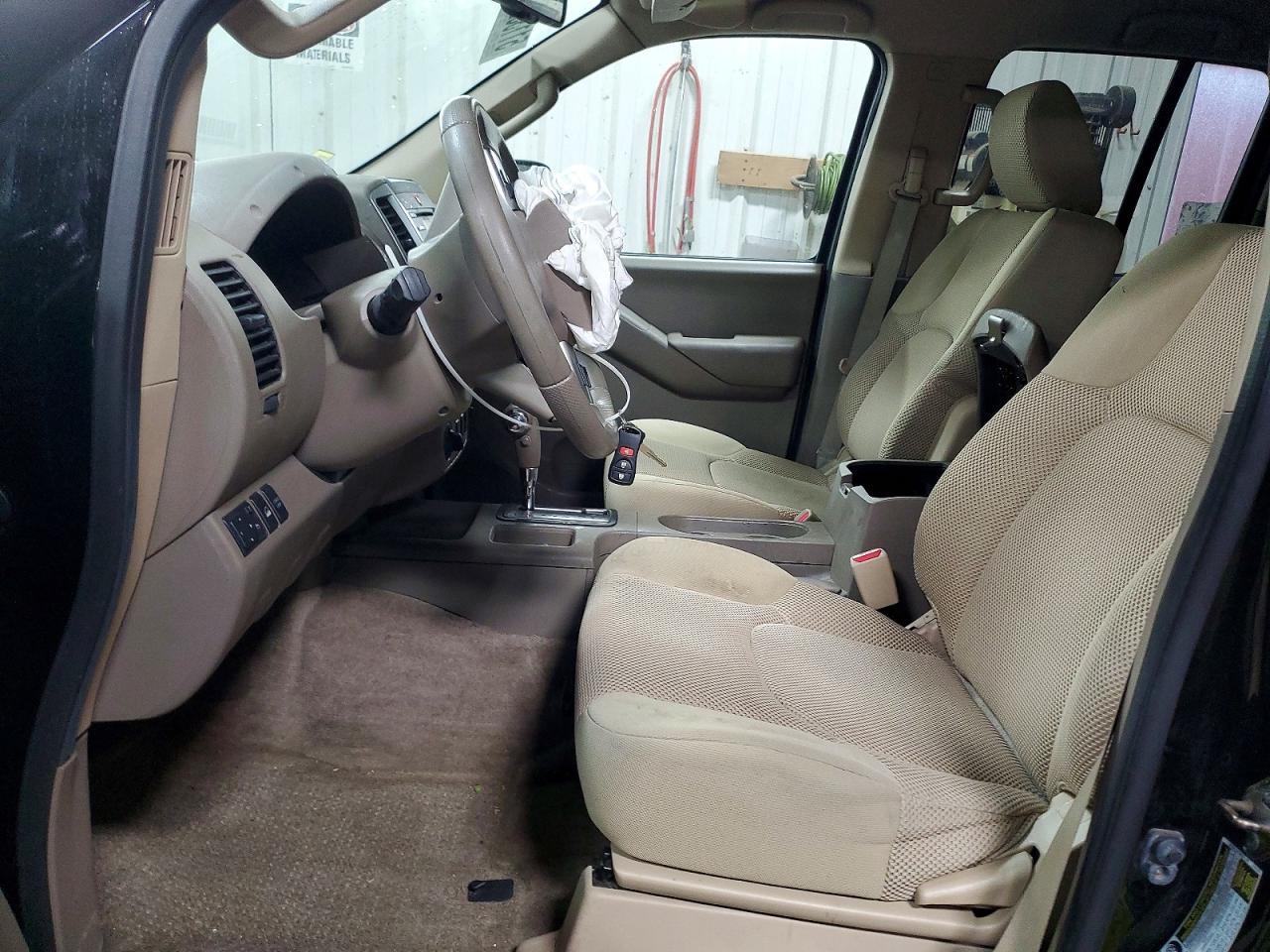 2013 Nissan Frontier S