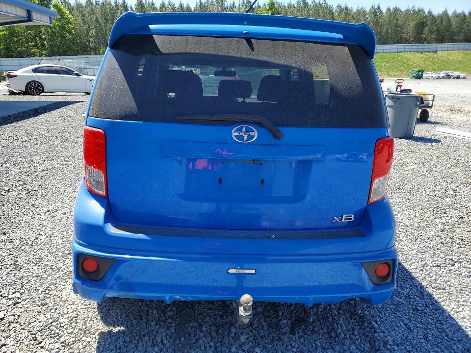 2011 Scion XB