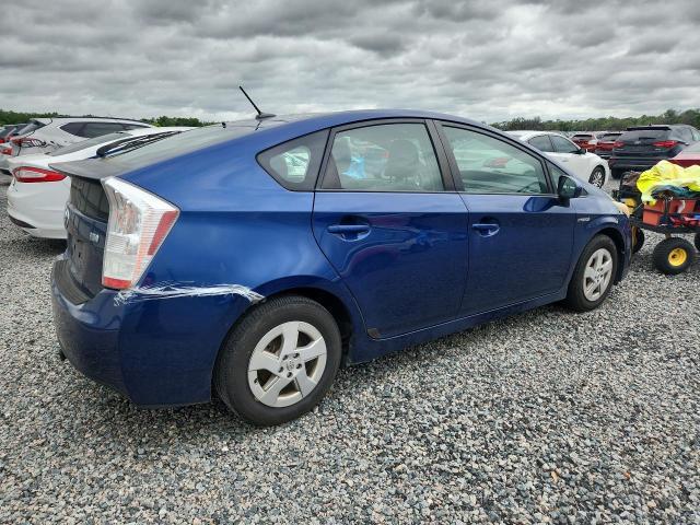2010 Toyota Prius iii