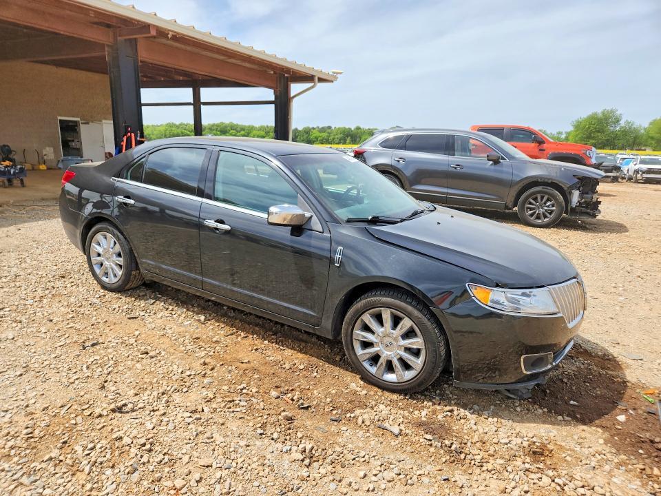 2011 Lincoln MKZ