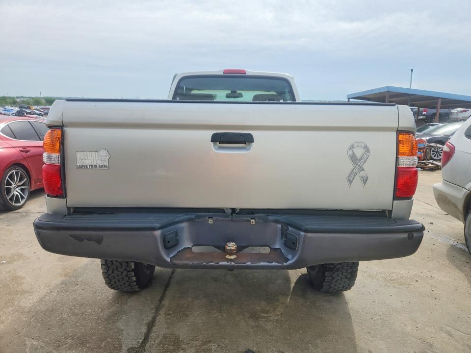 2004 Toyota Tacoma Base