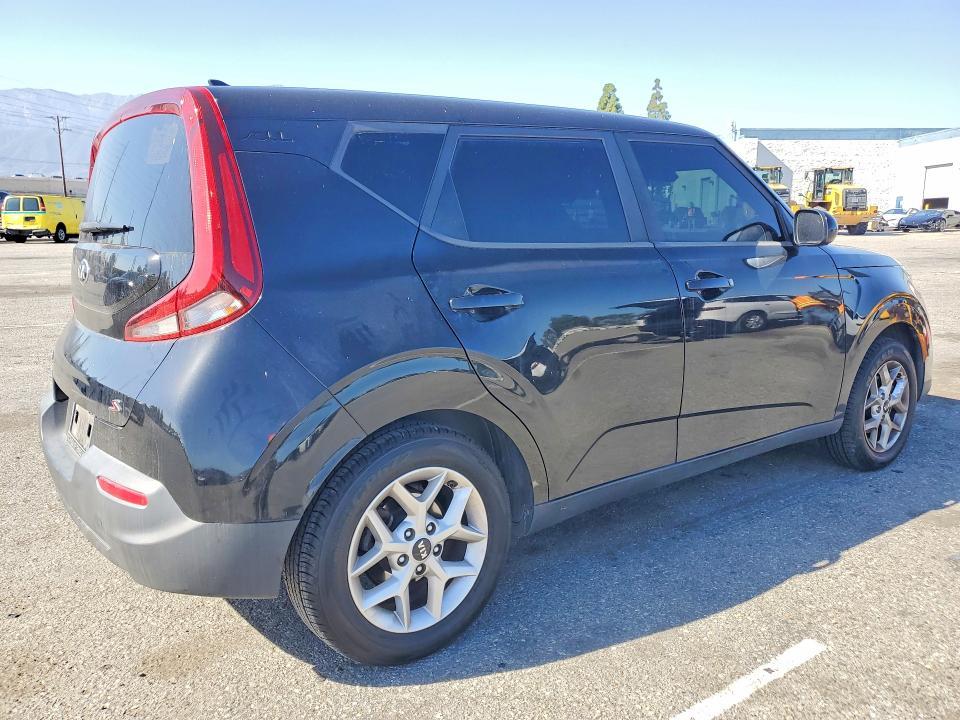 2020 KIA Soul s