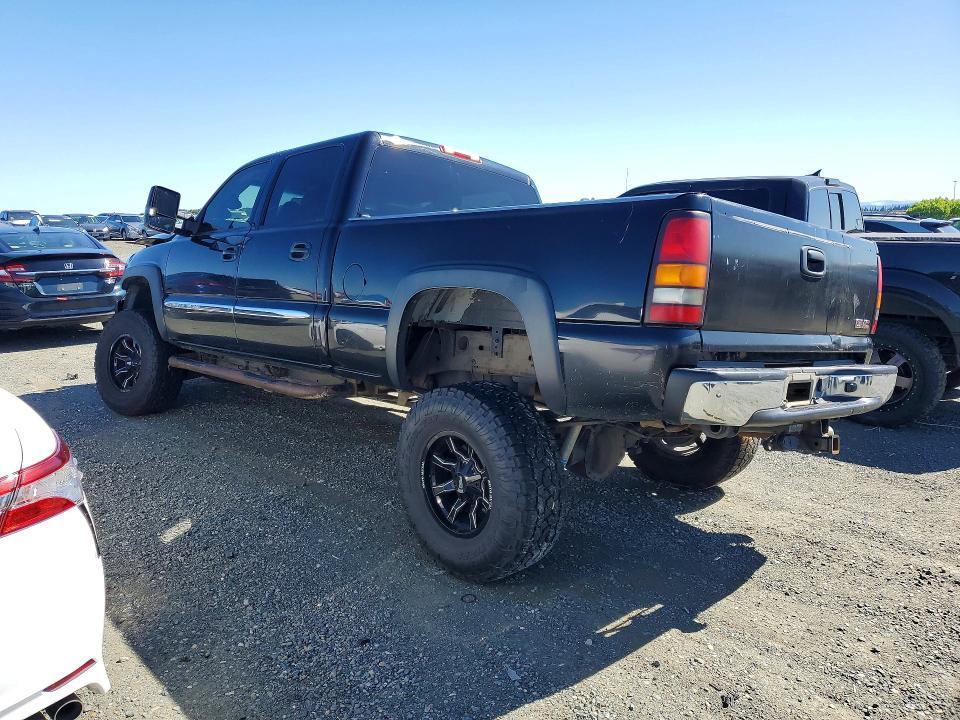 2004 GMC Sierra K2500 Heavy Duty