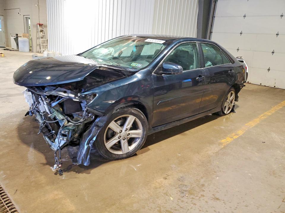2014 Toyota Camry se