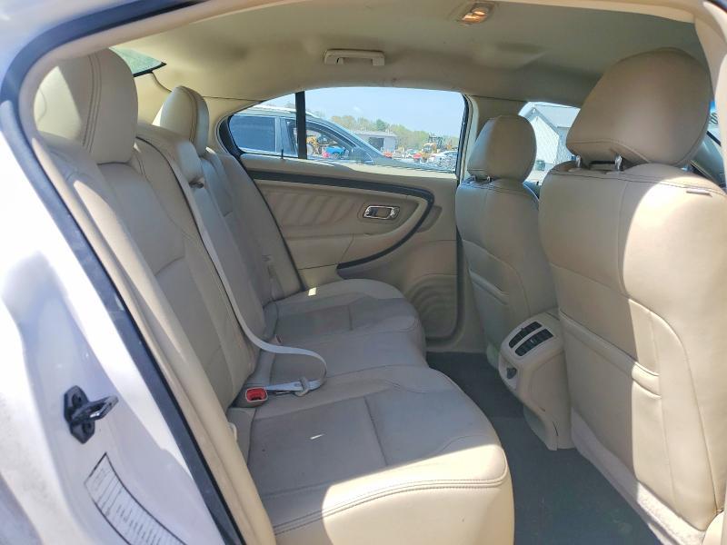 2016 Ford Taurus Limited