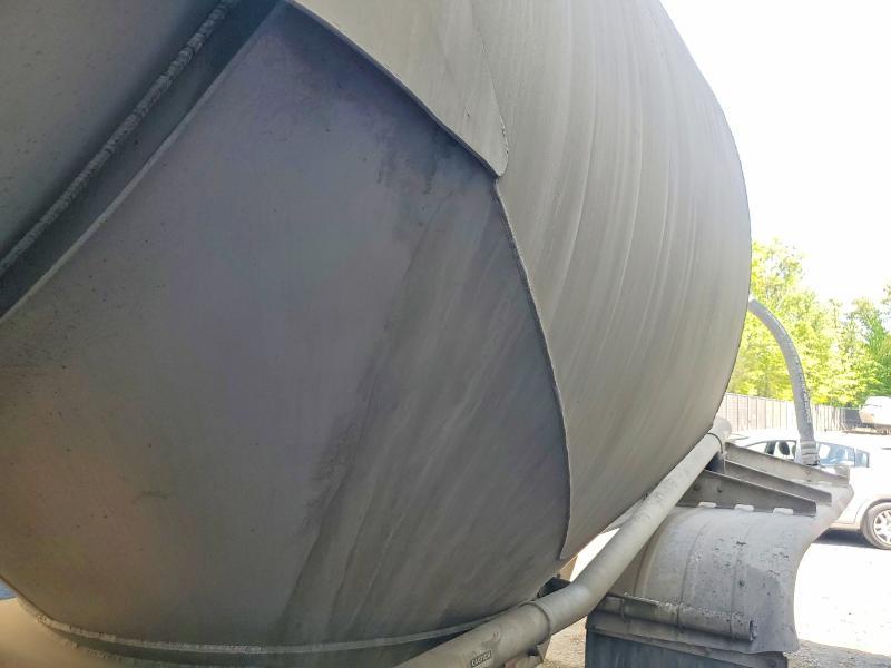 2013 Polar Tank Trailer 2013 Polar Tank Pneumatic DRY Bulk Trailer