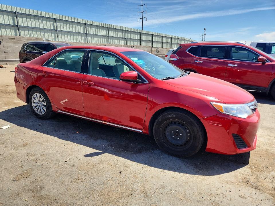 2013 Toyota Camry le