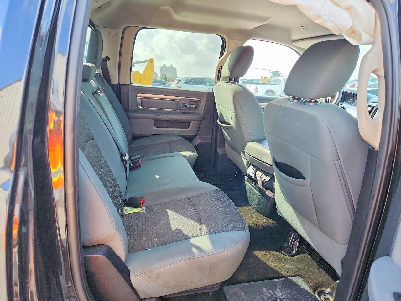 2017 Dodge RAM 1500 SLT