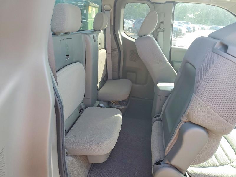 2014 Nissan Frontier S