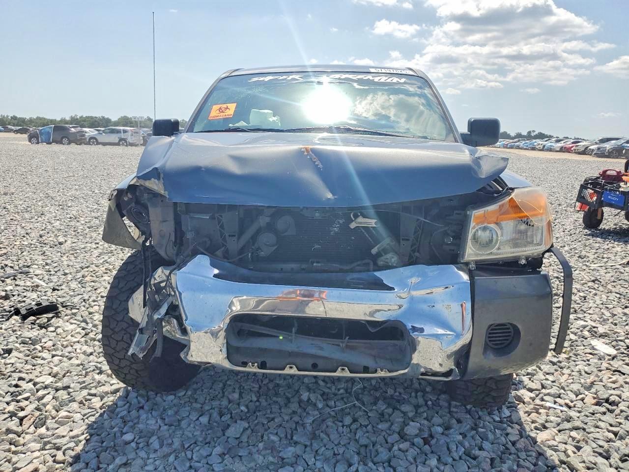 2009 Nissan Titan XE FFV