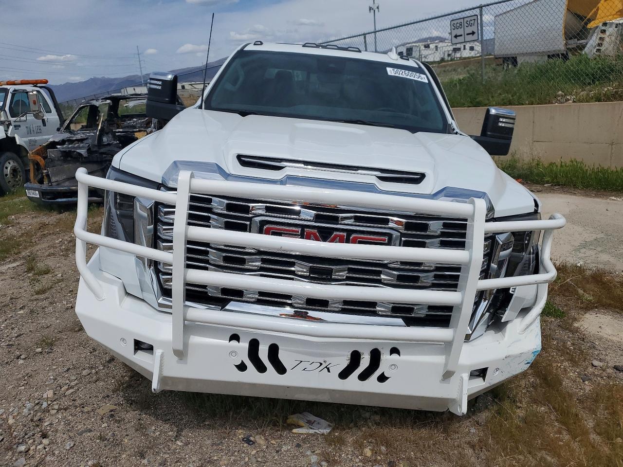 2025 GMC Sierra K3500 Denali