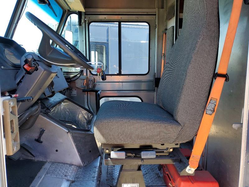 2021 Freightliner Chassis M Line WALK-IN Van