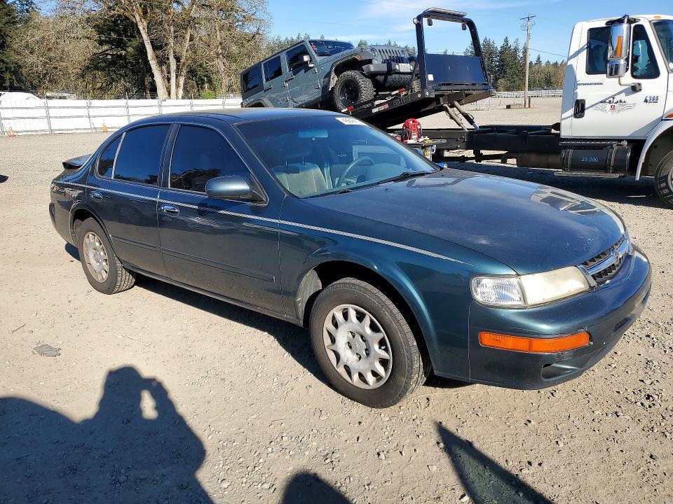 1997 Nissan Maxima gxe