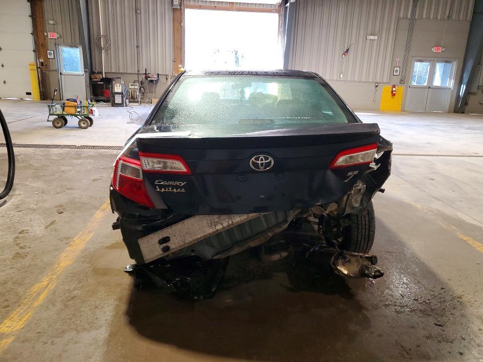 2014 Toyota Camry se