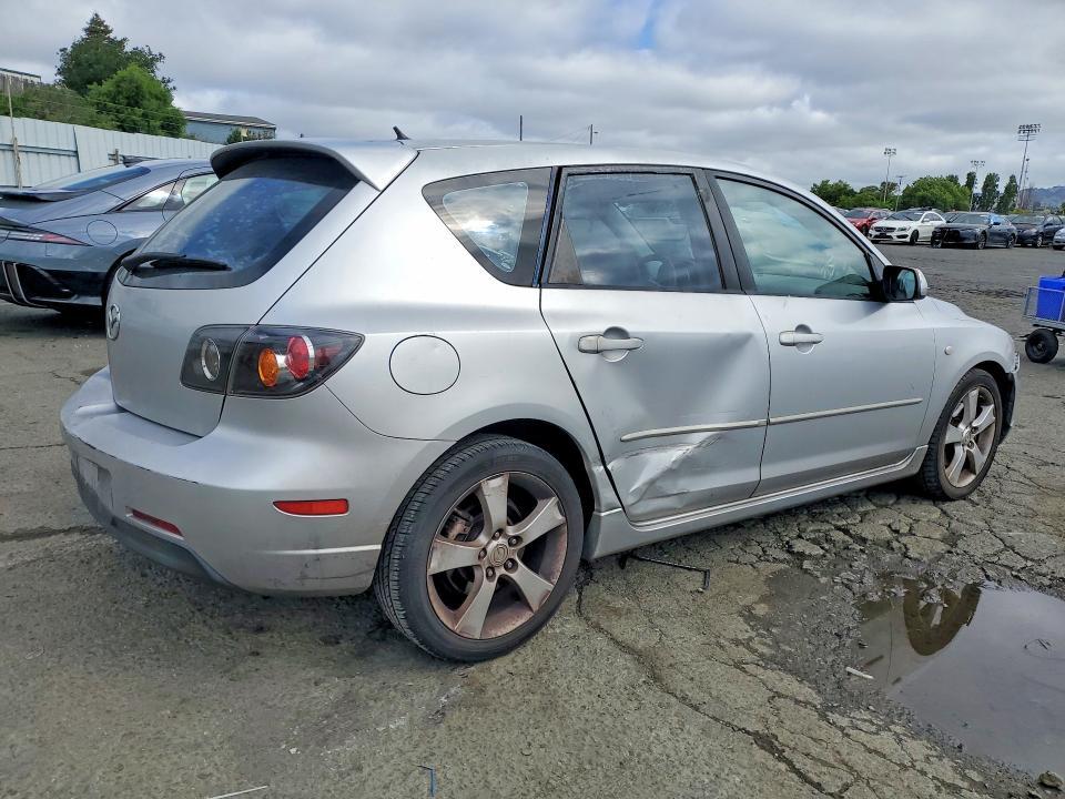2004 Mazda 3 Hatchback