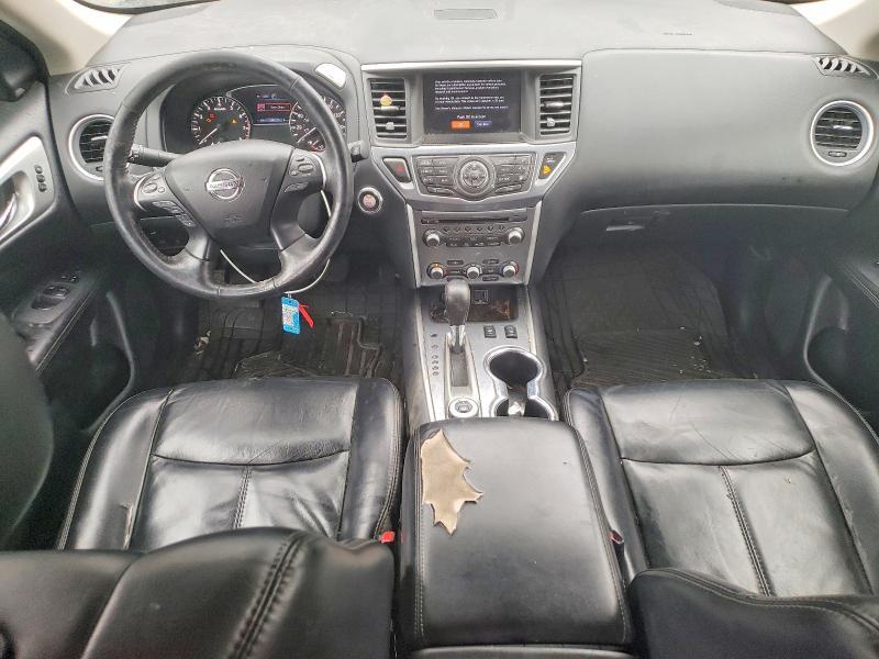 2019 Nissan Pathfinder sl