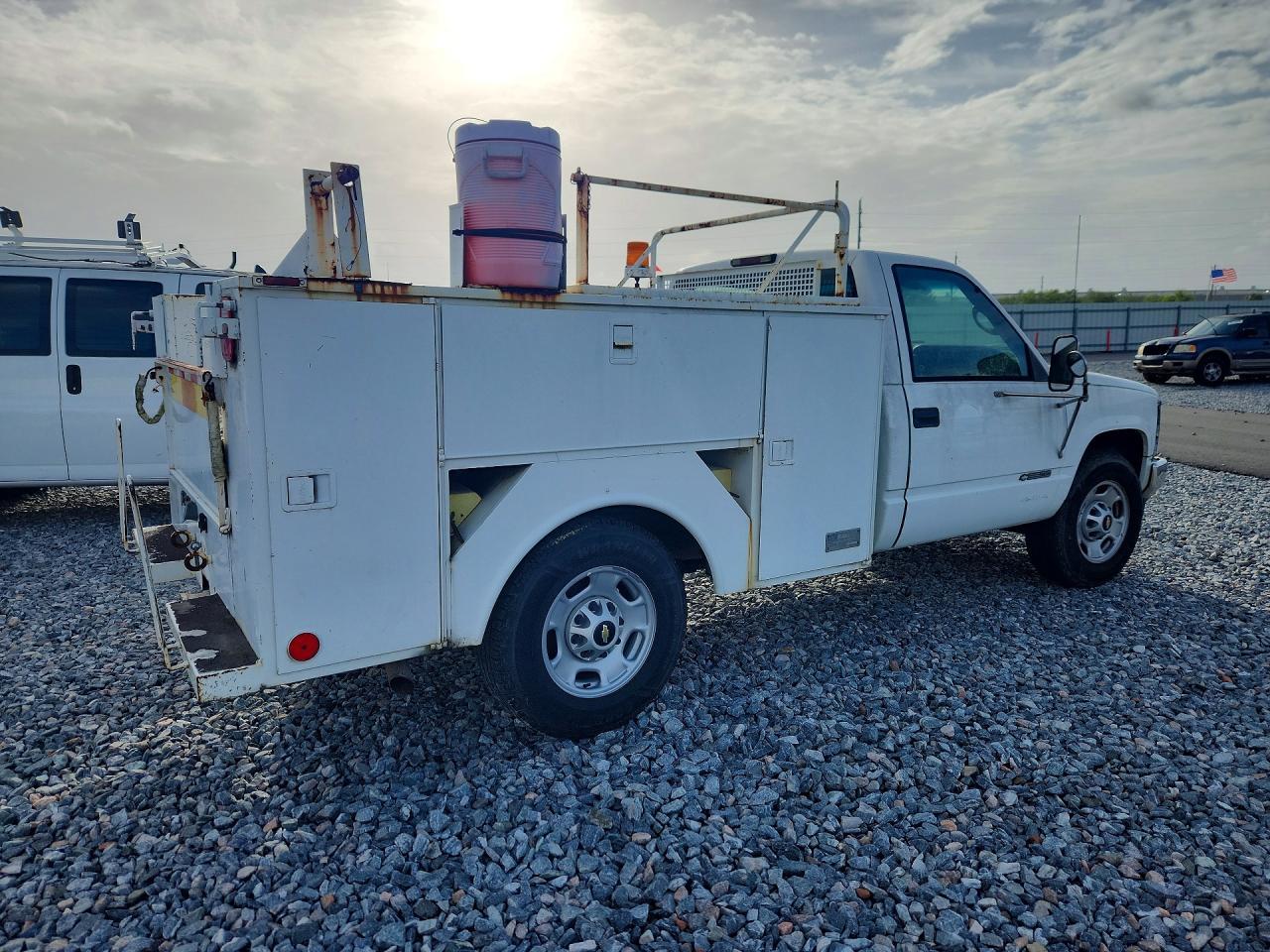 1999 Chev Rolet GMT-400 Utility / Service Truck