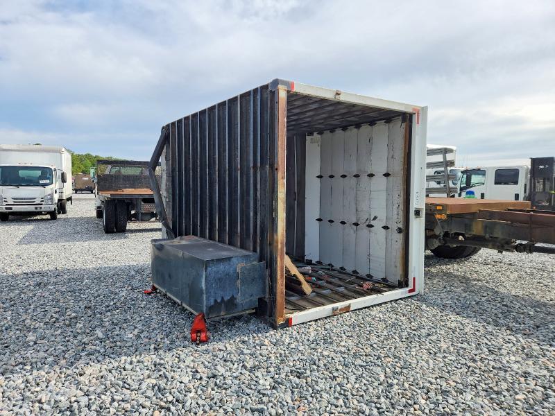 2015 Freightliner M2 106 MED-Semi Truck