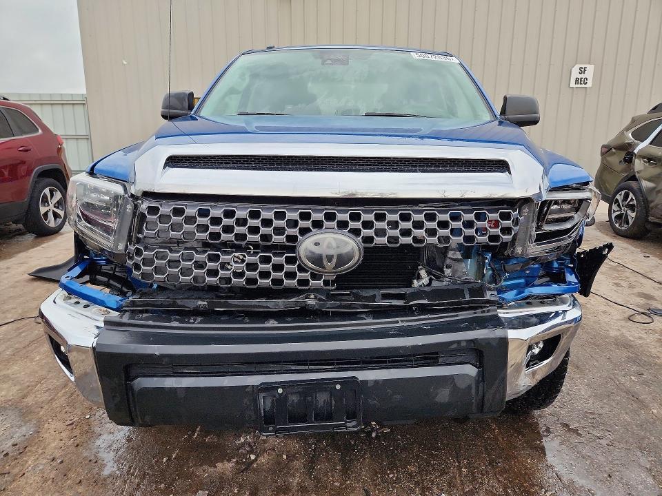2018 Toyota Tundra Crewmax SR5