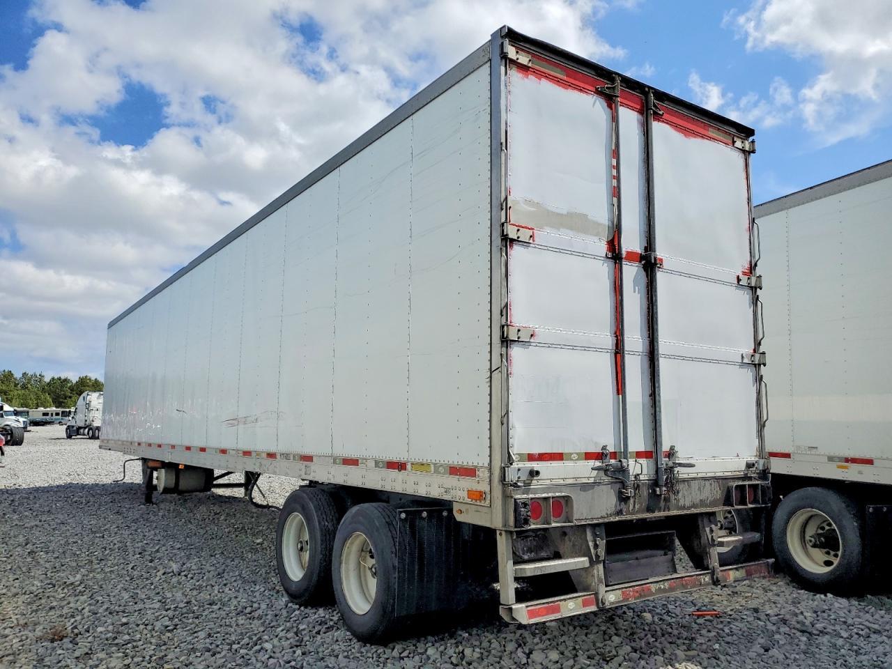 2014 Utility VS2RA Refrigerated Van Trailer