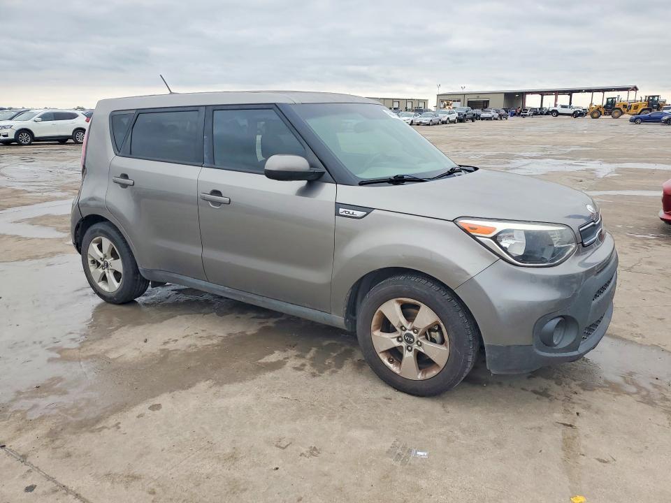 2017 KIA Soul Base