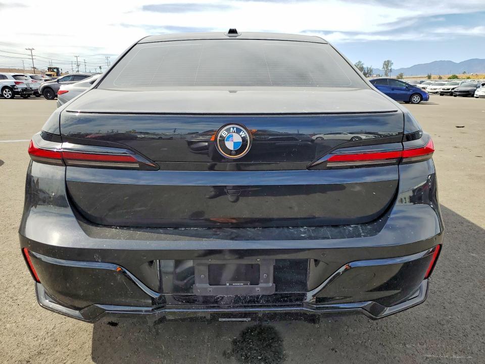 2024 BMW 740 i