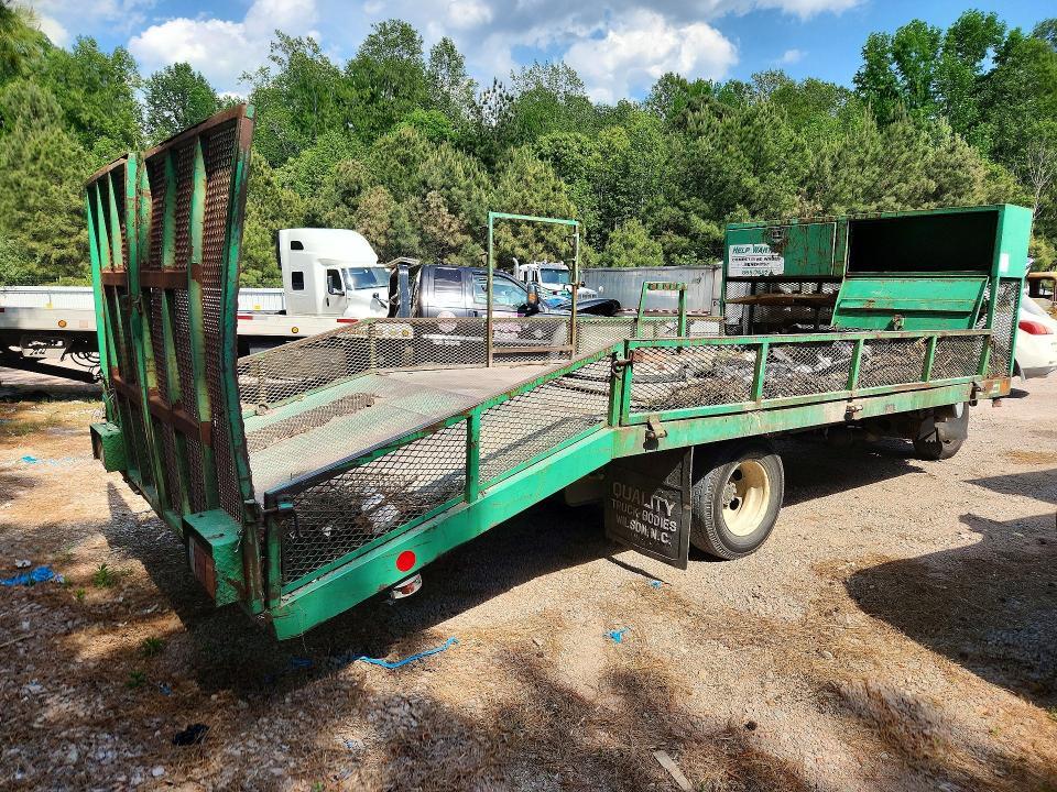 2006 Isuzu NPR