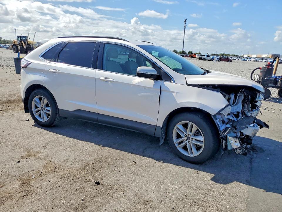2018 Ford Edge sel