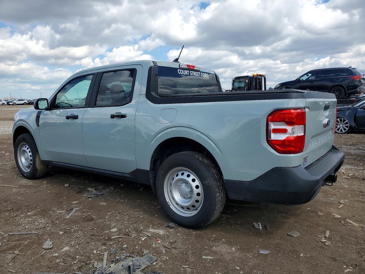 2024 Ford Maverick XL