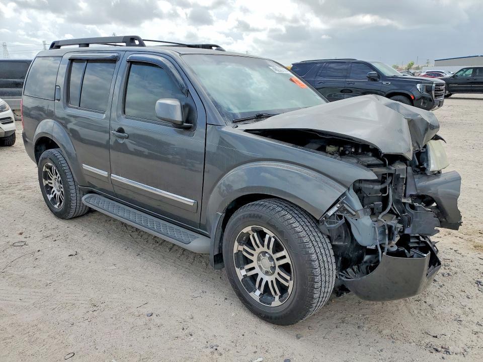 2009 Nissan Pathfinder s
