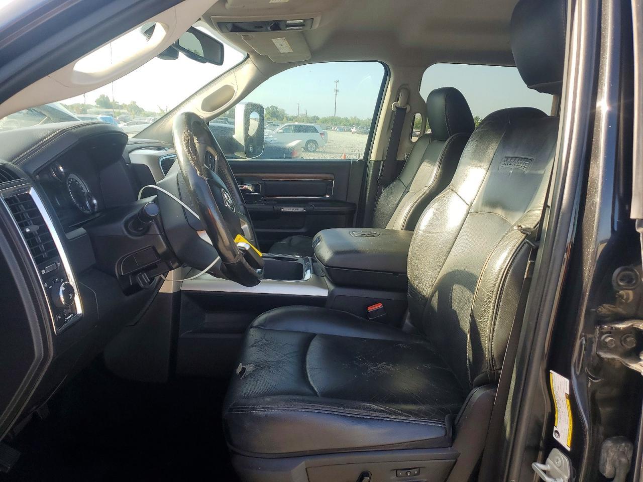 2016 Dodge 3500 Laramie