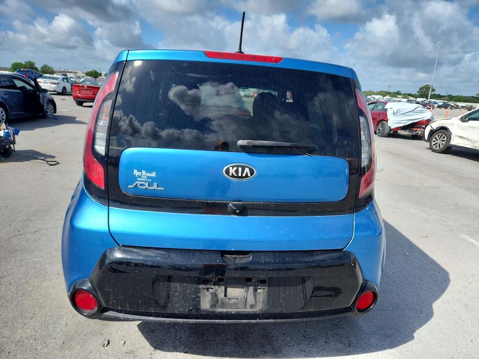 2016 KIA Soul +