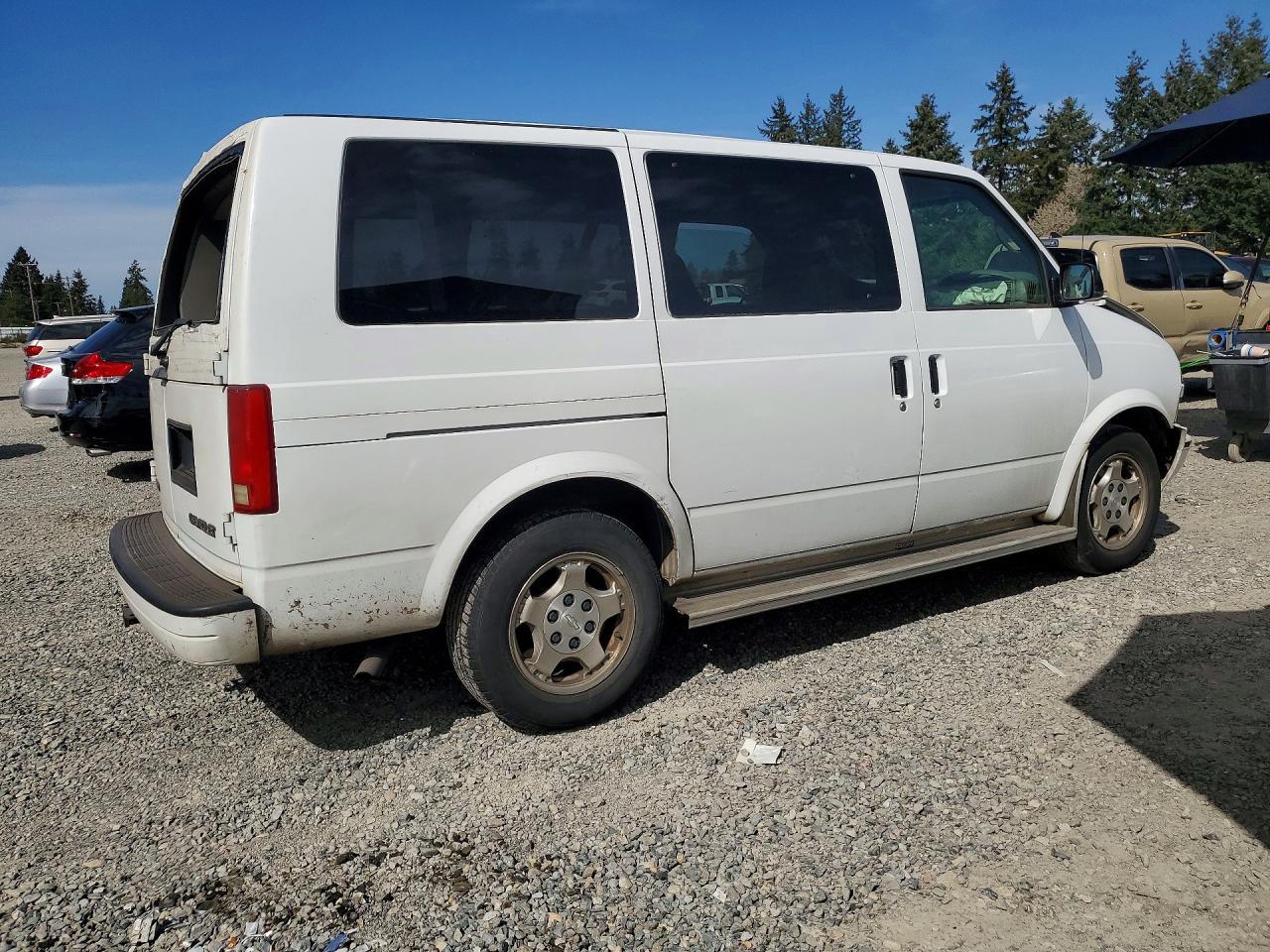 2005 Chev Astro