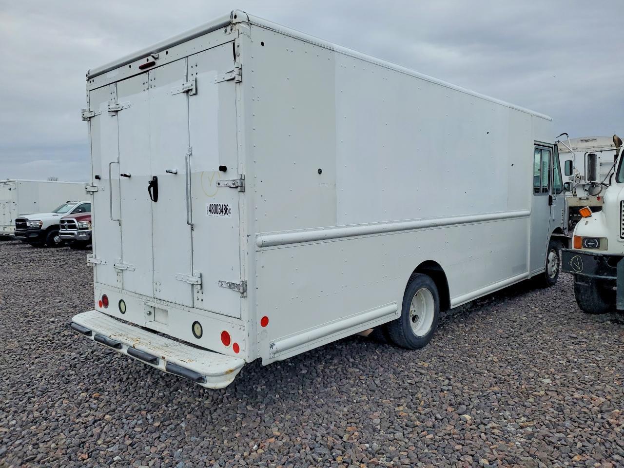 2014 Freightliner MT55G Chassis Delivery Truck