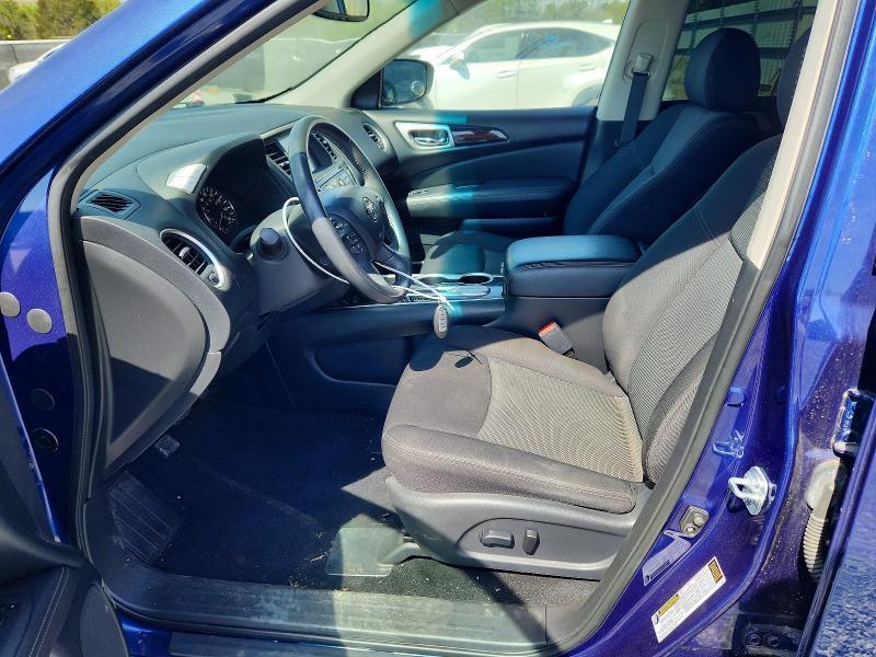 2018 Nissan Pathfinder sv