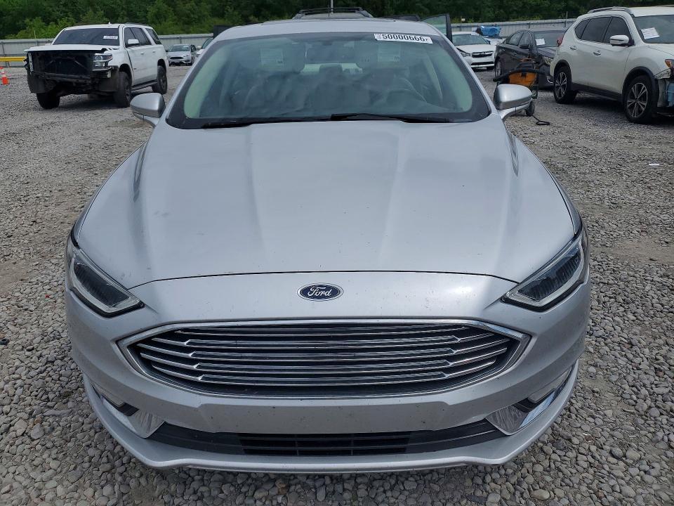 2017 Ford Fusion se Hybrid