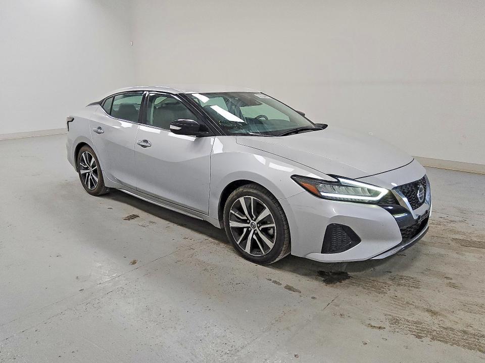 2022 Nissan Maxima 3.5 sv