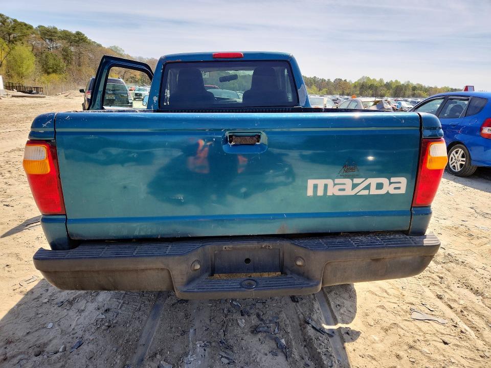 2004 Mazda B2300