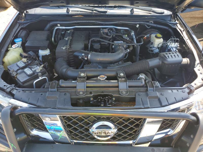 2017 Nissan Frontier SV