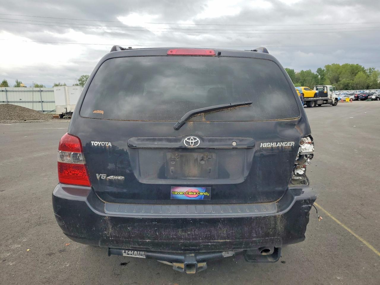 2004 Toyota Highlander Base