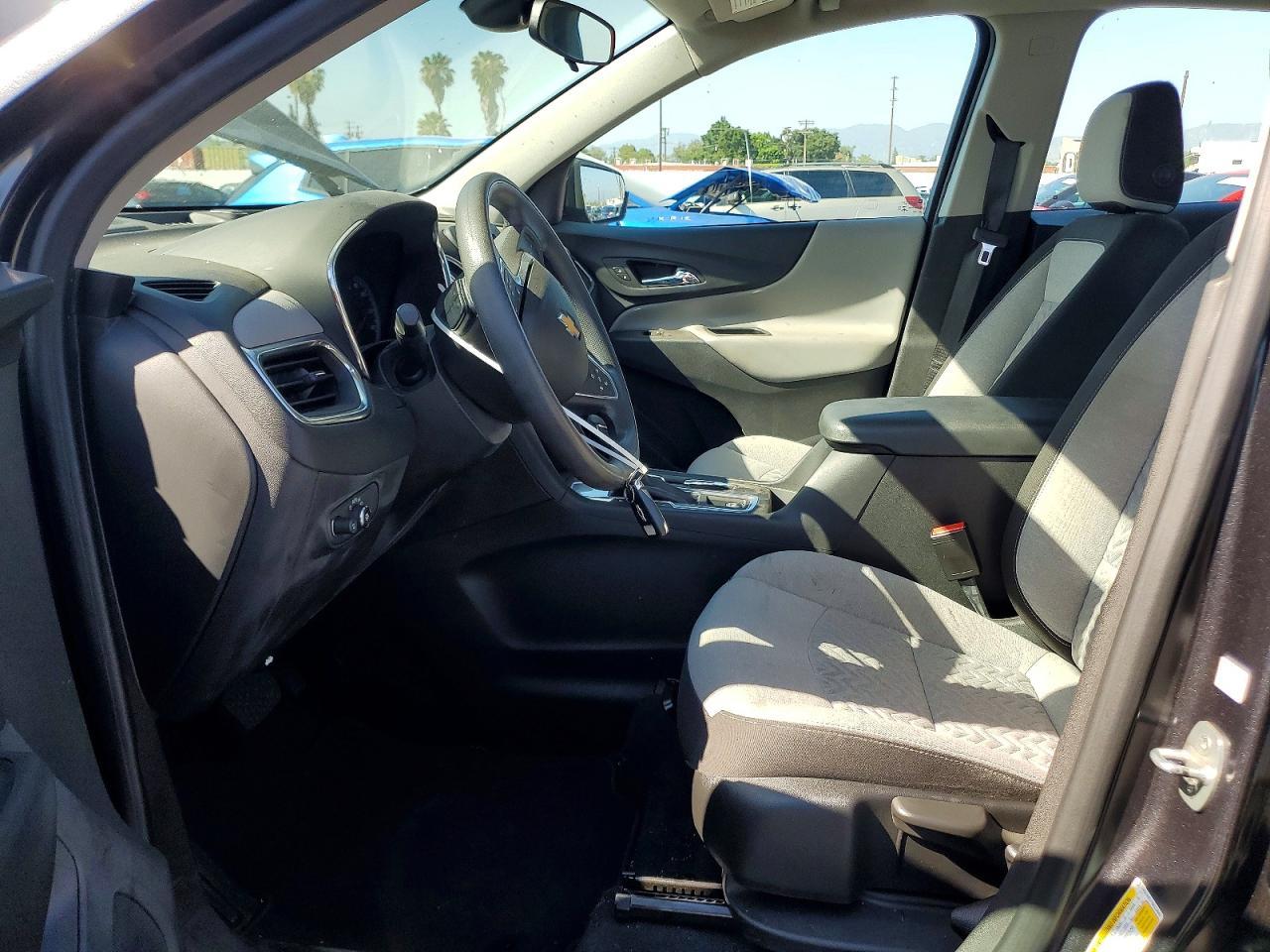 2022 Chev Equinox ls
