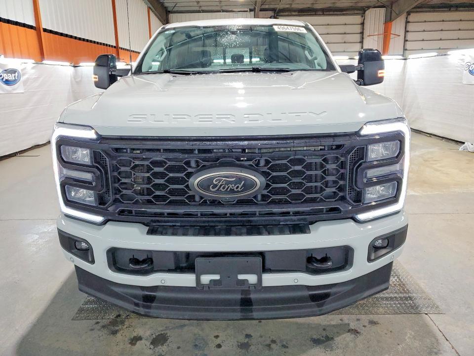 2025 Ford F350 Super Duty