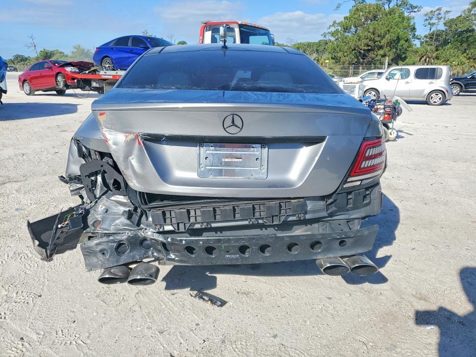 2014 Mercedes-Benz C 250