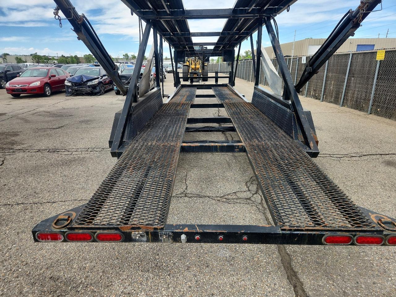 2022 Texas Pride CA84727KGN Car Carrier
