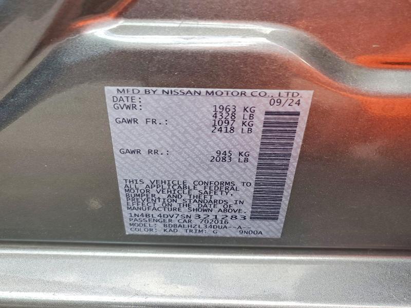 2025 Nissan Altima sv