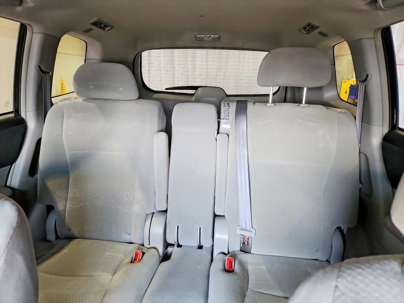2010 Toyota Highlander Base